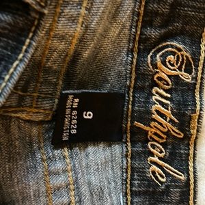 Jeans detail back pockets 5 pocket mid rise